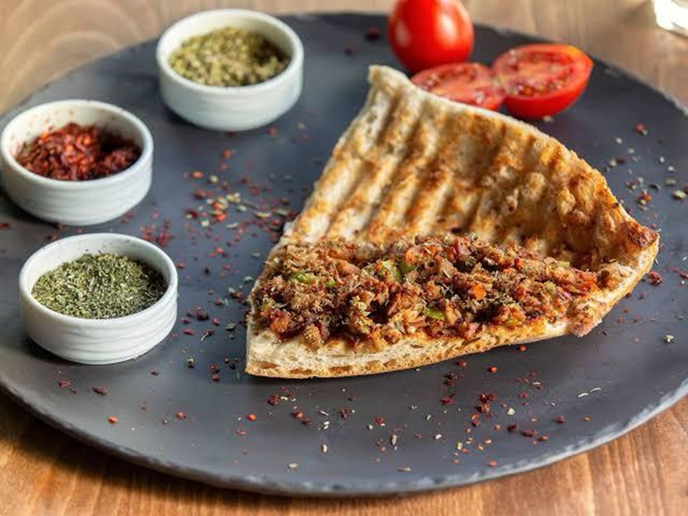 Ç. EKMEK SOSLU KOKOREÇ - Bi Damla İşkembe