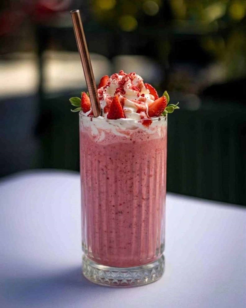 Çilekli Milkshake 