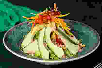 AVAKADO SALATA