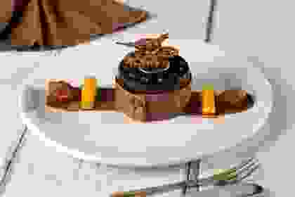CLOCK CAKE