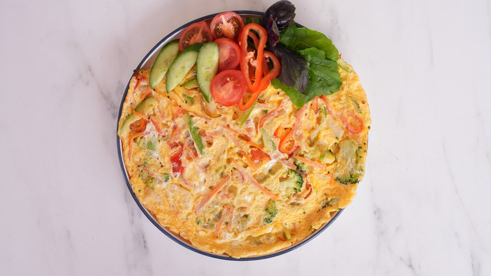 SEBZELİ OMLET