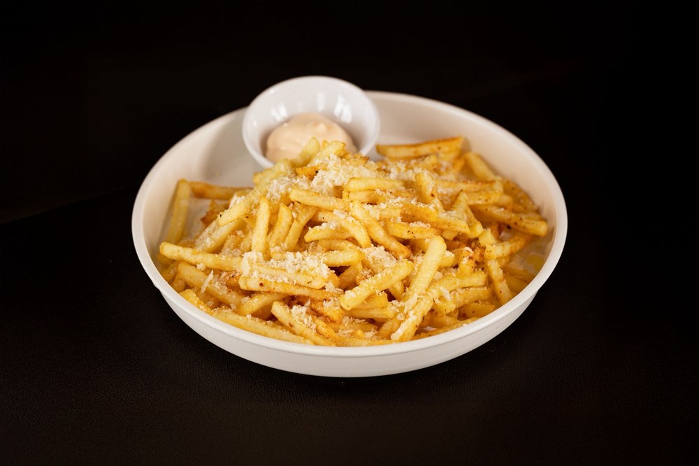 TRÜFLÜ PARMESAN PATATES