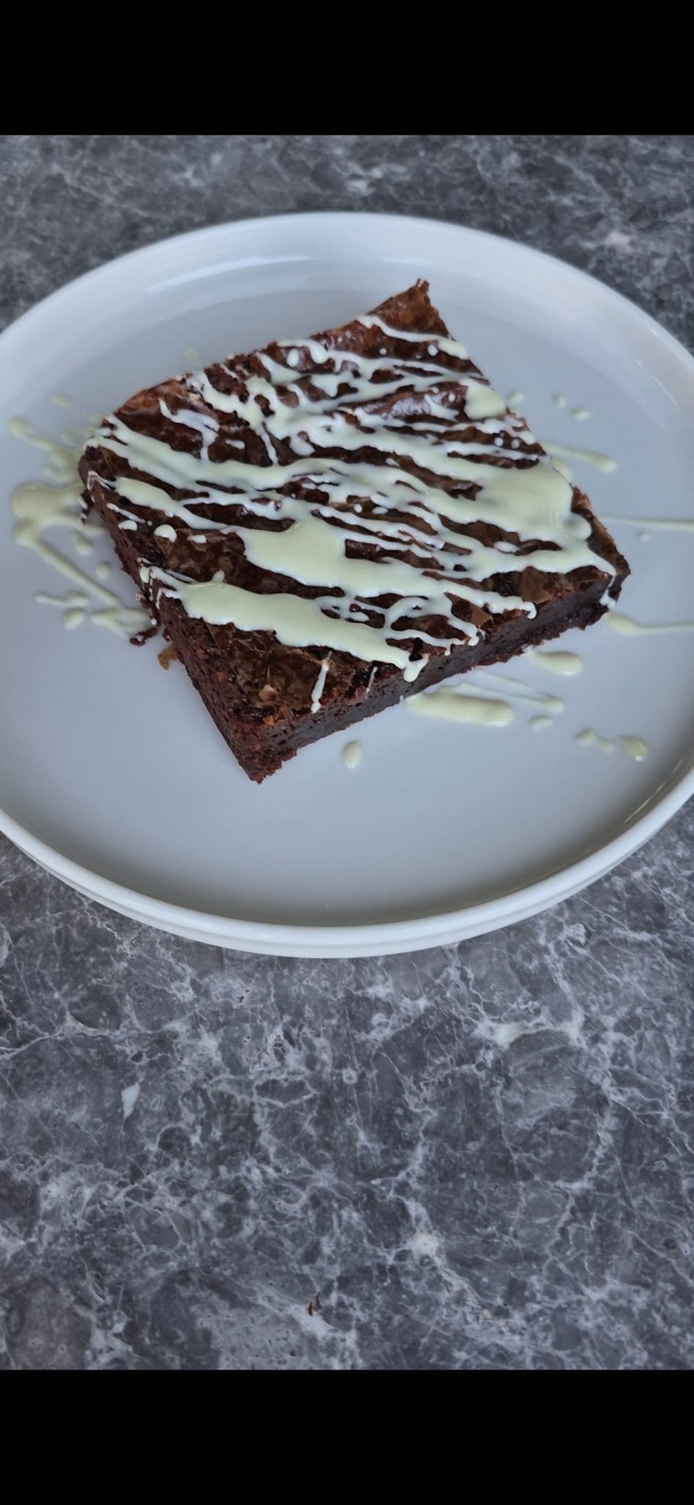 BROWNİE BELÇİKA ÇİKOLATALI 