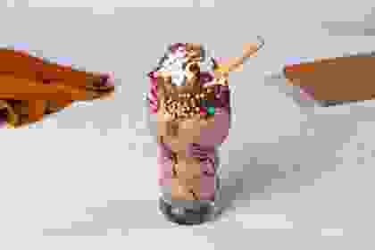 WAFFLE SHAKE