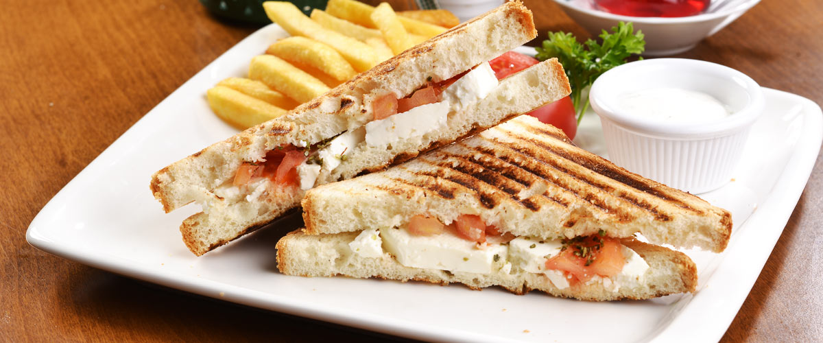 توست بالجبنة البيضاء