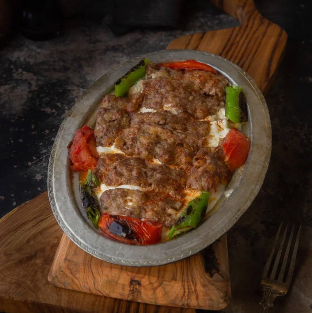 YOĞURTLU KEBAP KIYMA