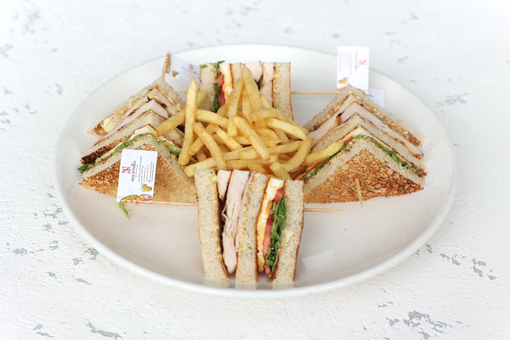 KULÜP SANDVİÇ (YENİ)