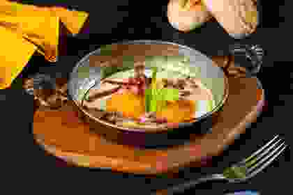 PASTIRMALI YUMURTA