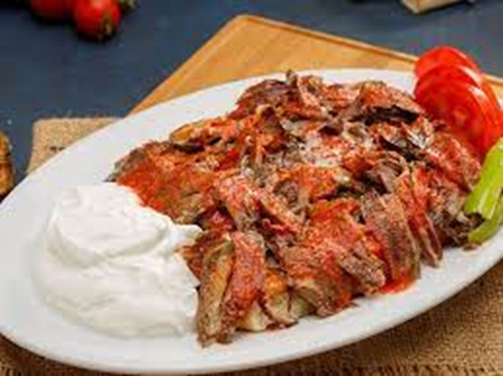 BEEF DÖNER İSKENDER