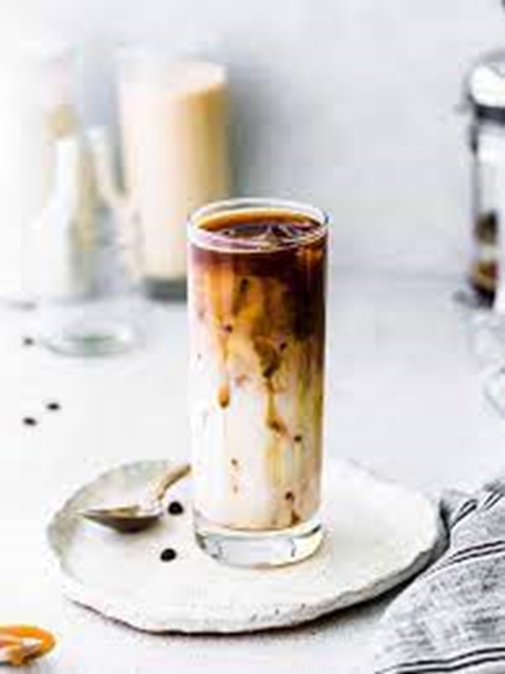 Iced Caramel Macchiato