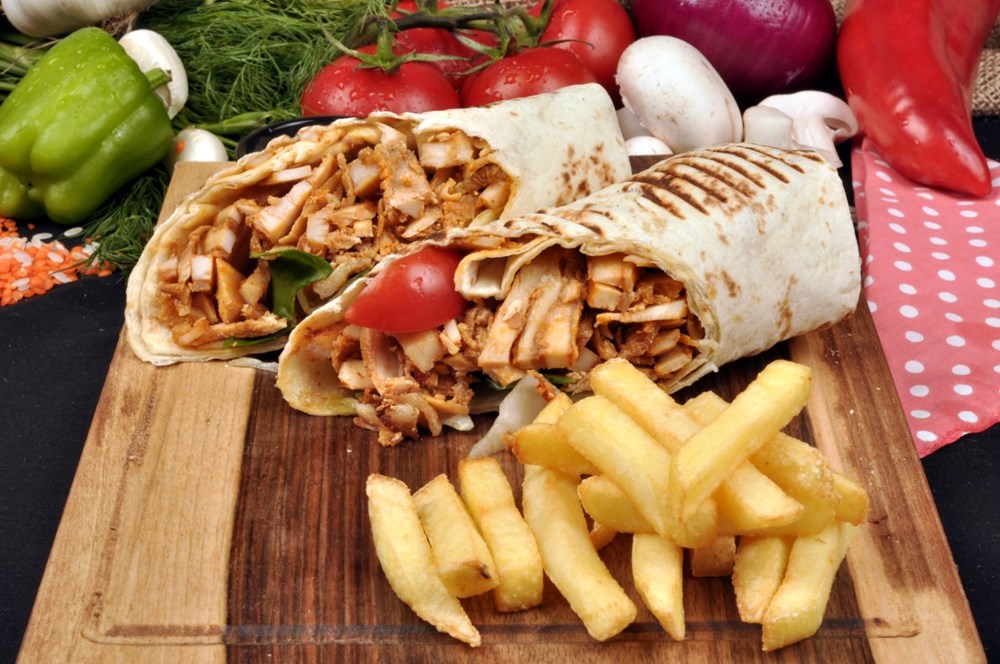 CHICKEN SHAURMA WRAP