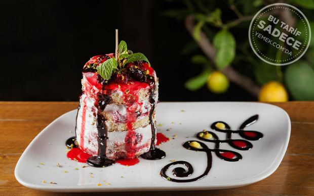 بالفواكه Paasta