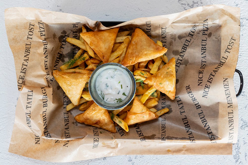 5 PEYNİRLİ ÇÖREK OTLU MUSKA BÖREĞİ