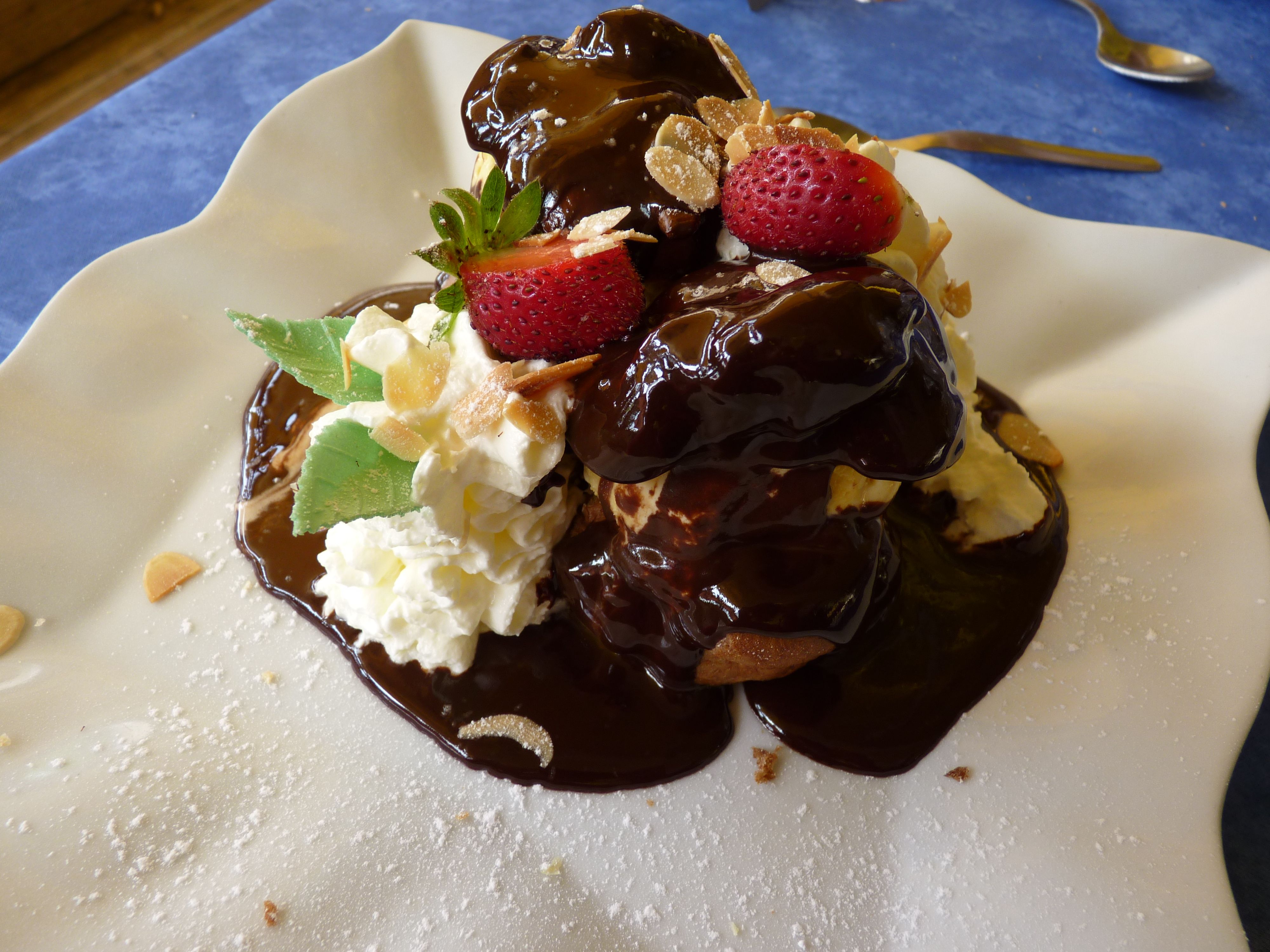 شوكولا سودا Profiterol