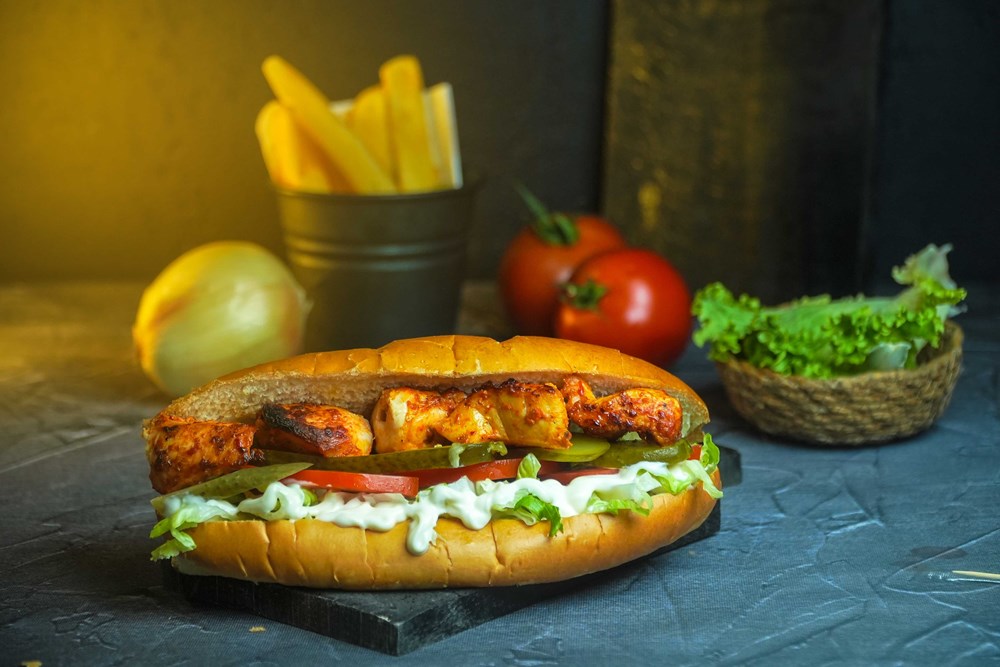 IZGARA TAVUK SANDVİÇ