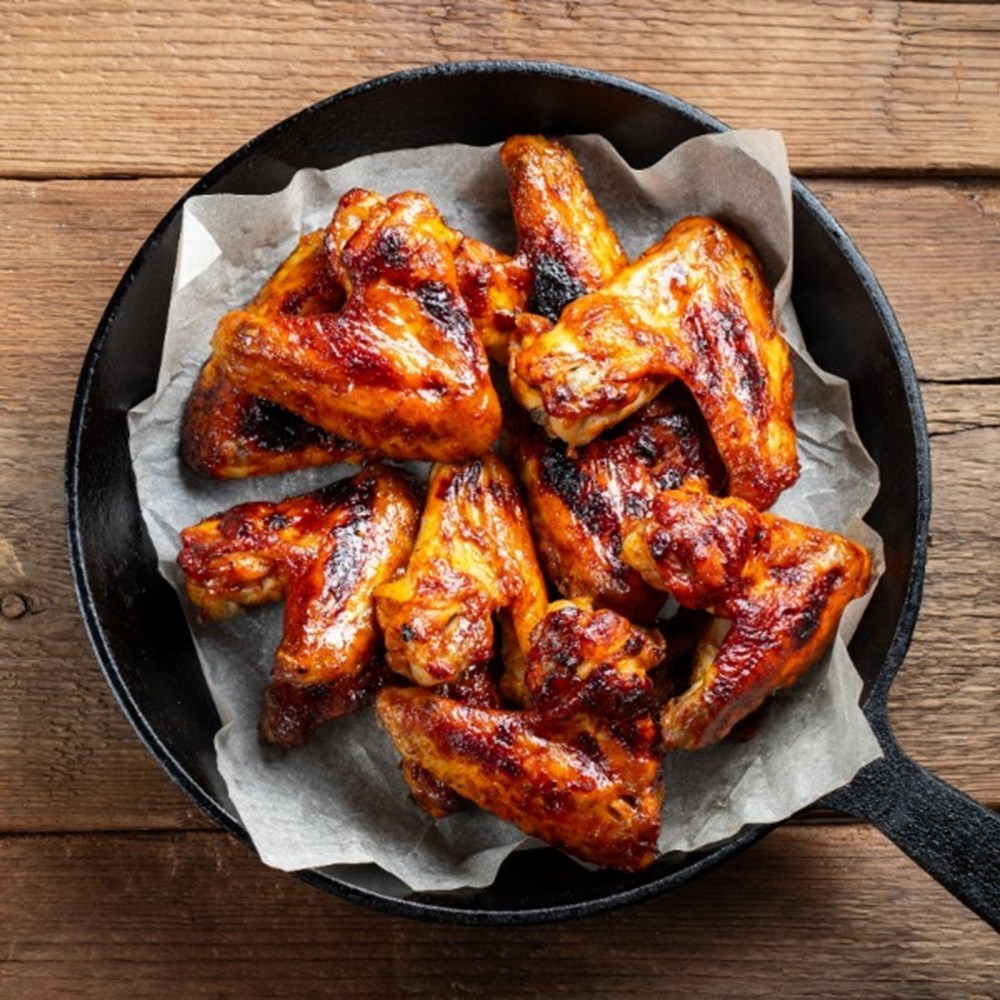 CHICKEN WINGS