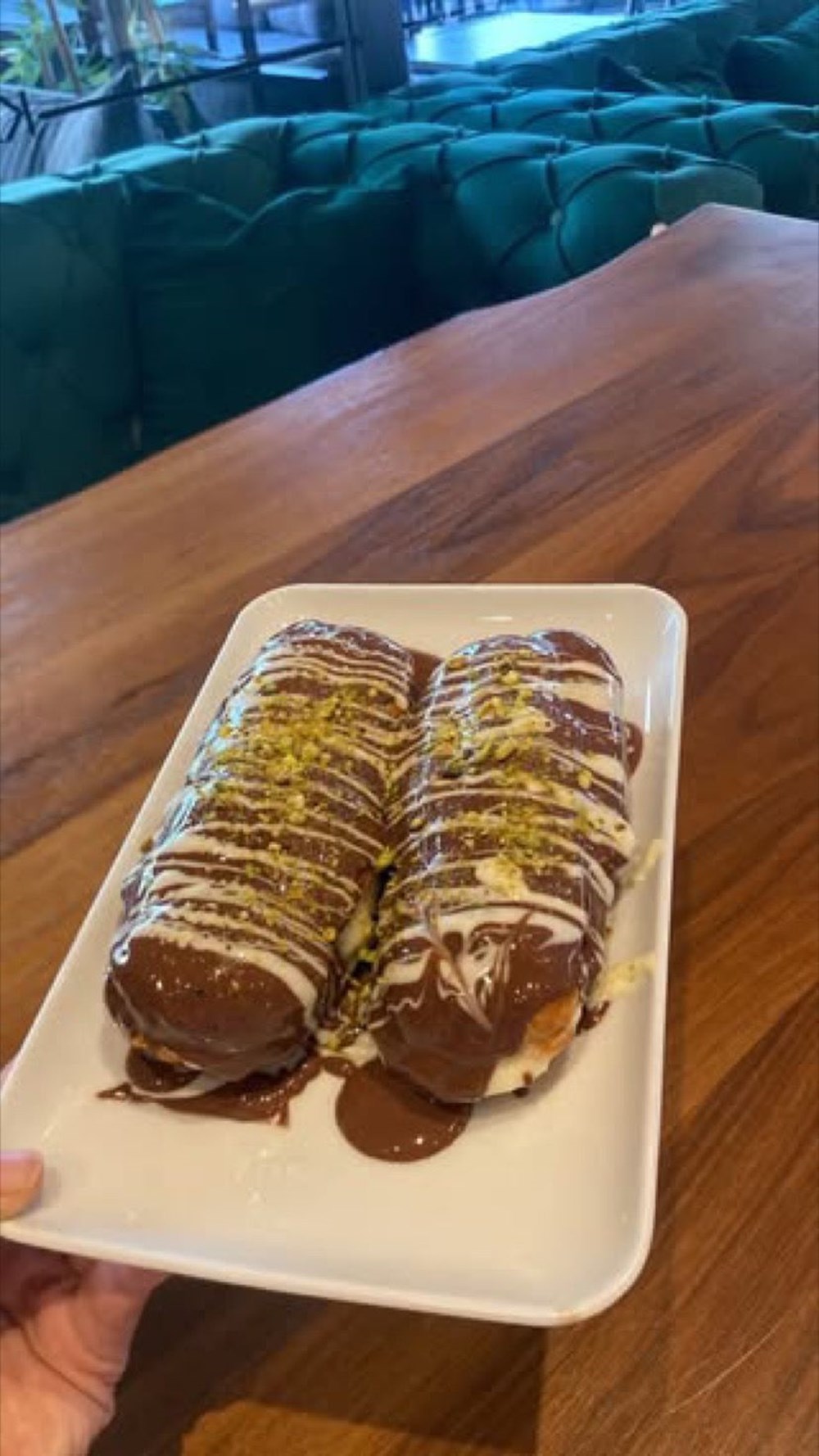 BELÇİKA ÇİKOLATALI EKLER