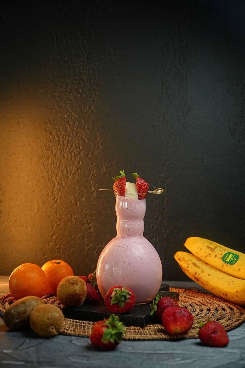 ÇİLEKLİ MUZLU SÜT