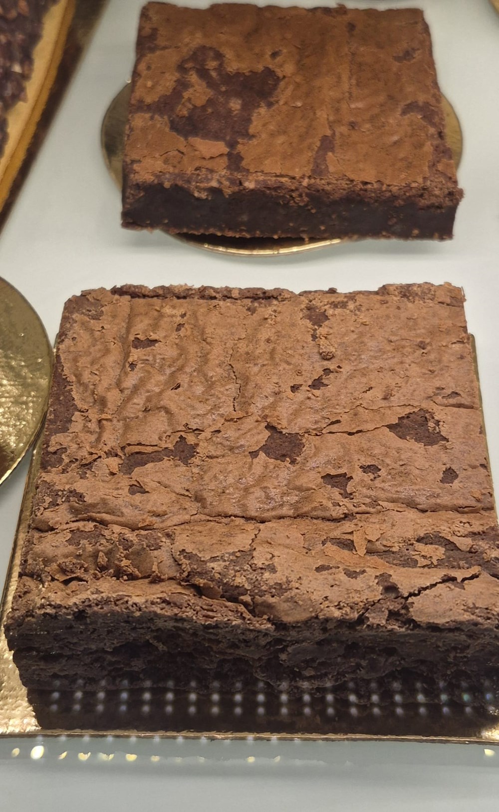 BROWNİ BELÇİKA ÇİKOLATALI