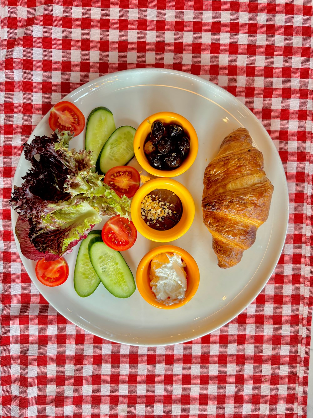 Tereyağlı Kruvasan