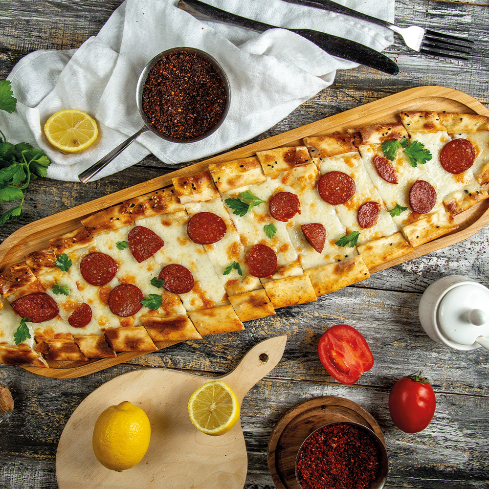 KAŞARLI SUCUKLU PİDE