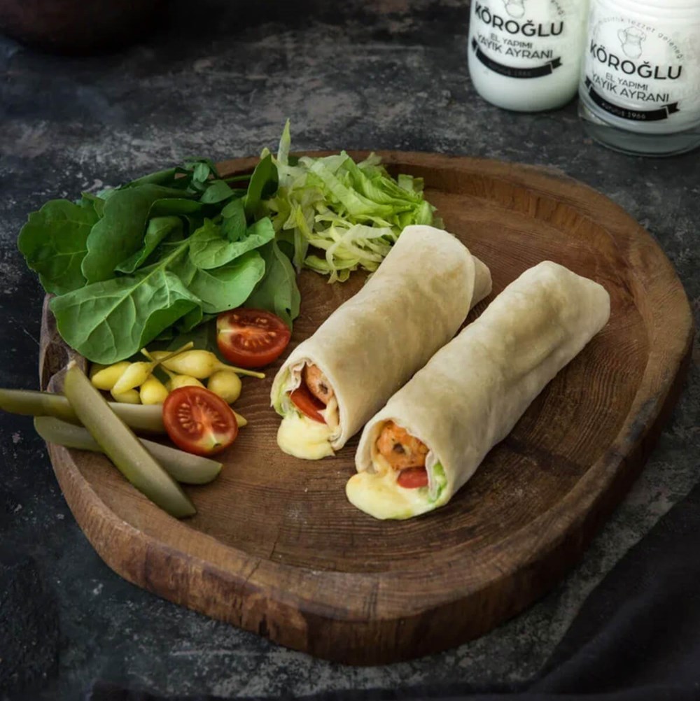 KAŞARLI TAVUK DÜRÜM