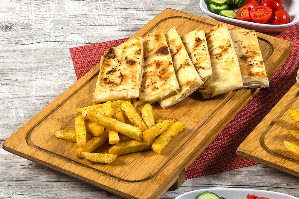 BEYAZ PEYNİRLİ GÖZLEME