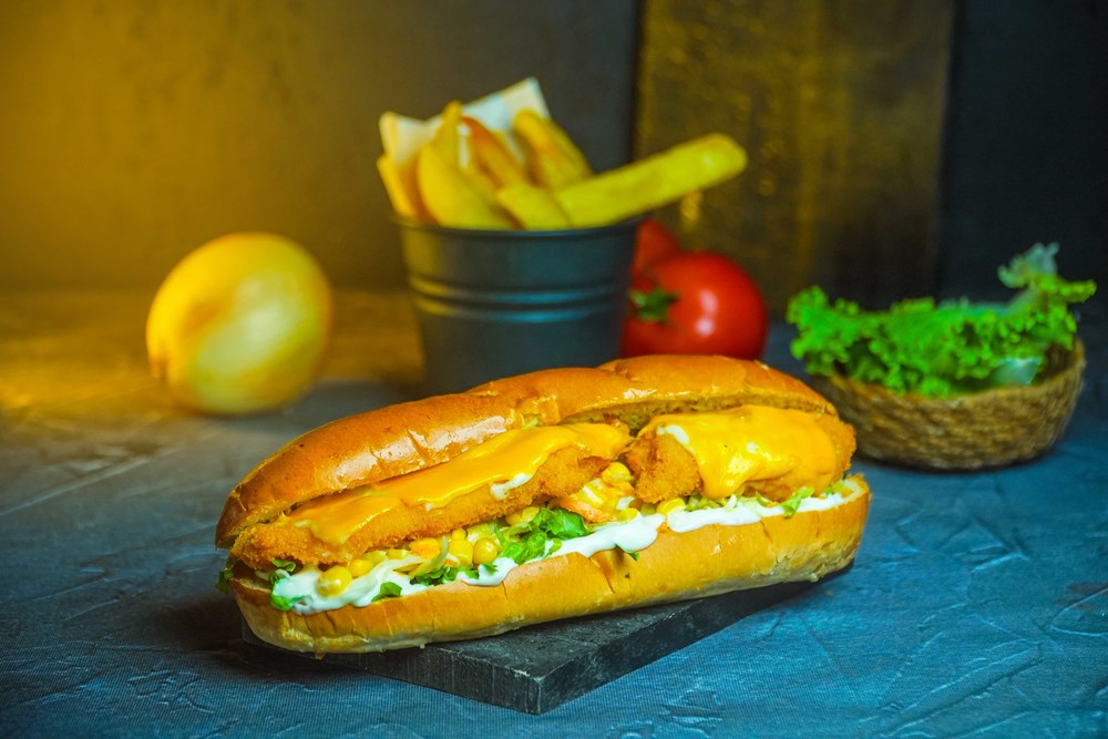 ŞİNİTZEL SANDVİÇ